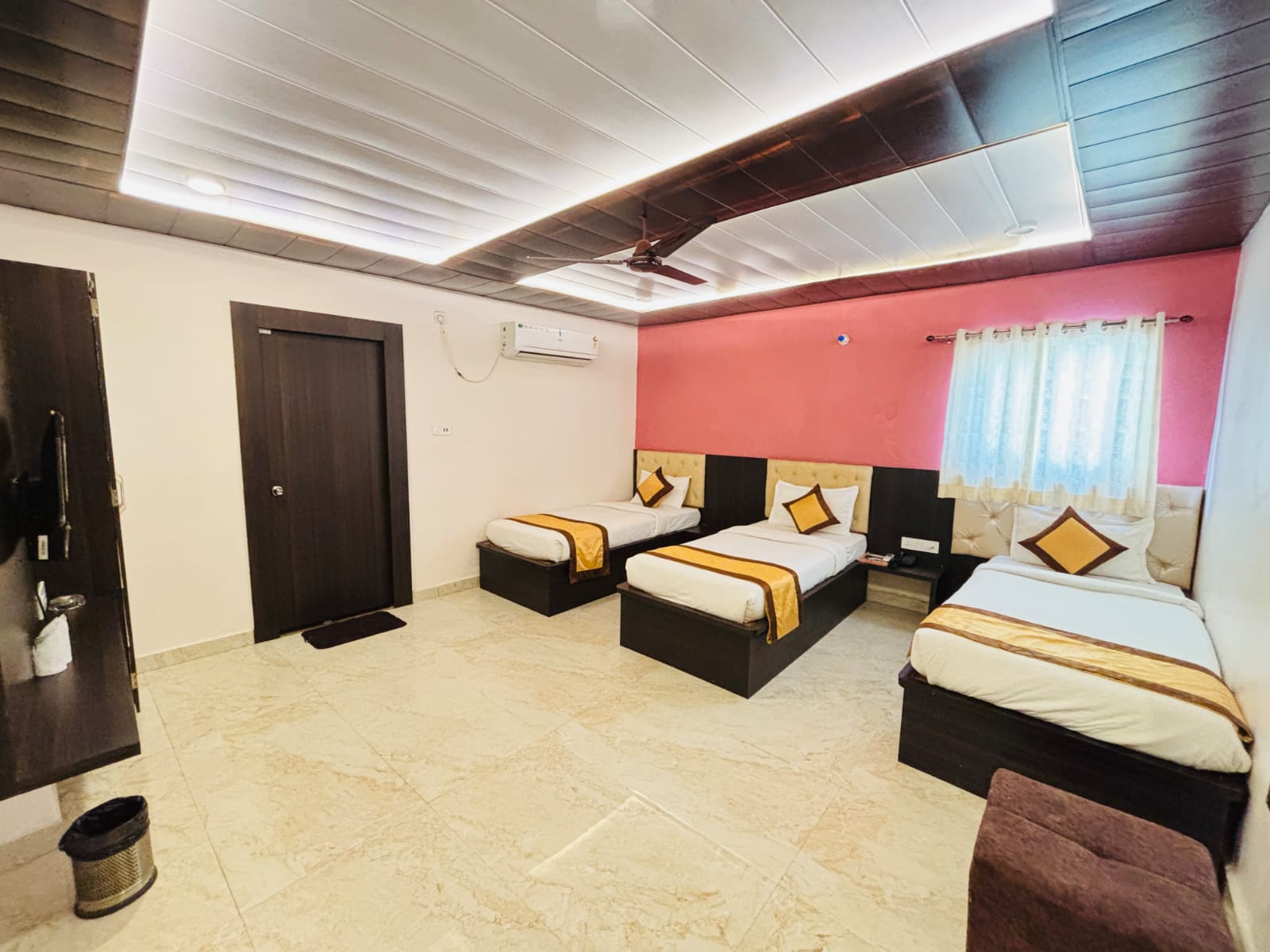 Premium Triple Bed Room at Hotel Imperial Varanasi